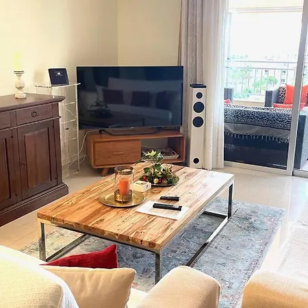 Penthouse Residences Vista Mar With Seaview פאלם-מאר