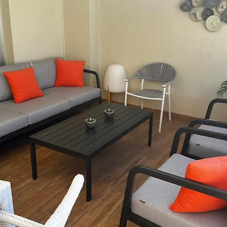 Penthouse Residences Vista Mar With Seaview פאלם-מאר