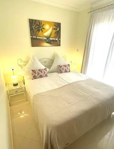 Penthouse Residences Vista Mar With Seaview פאלם-מאר